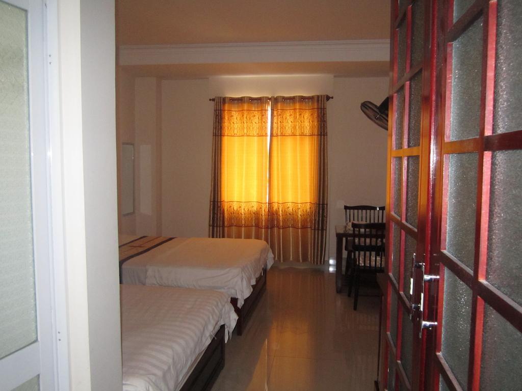 Nhiet Doi Hotel Tuy Hoa Camera foto