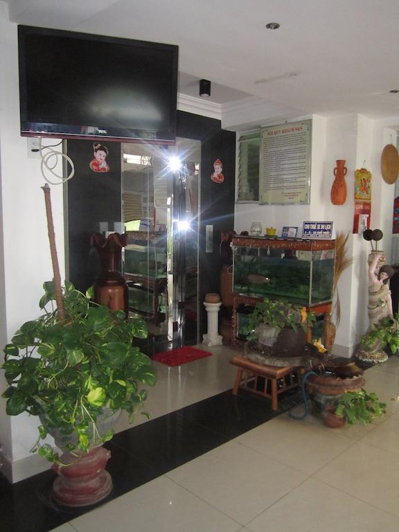 Nhiet Doi Hotel Tuy Hoa Esterno foto